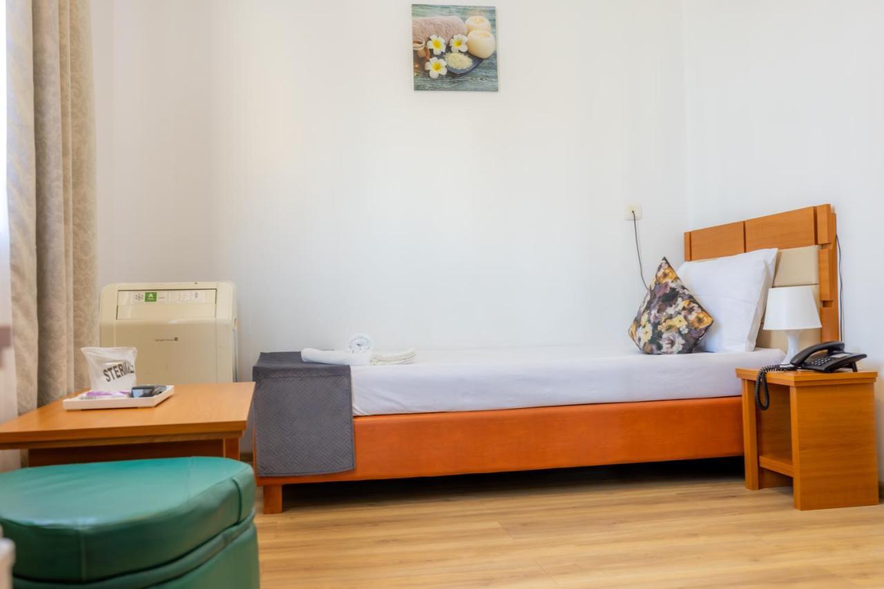 Hotel Sir Lujerului Bucureşti Ngoại thất bức ảnh